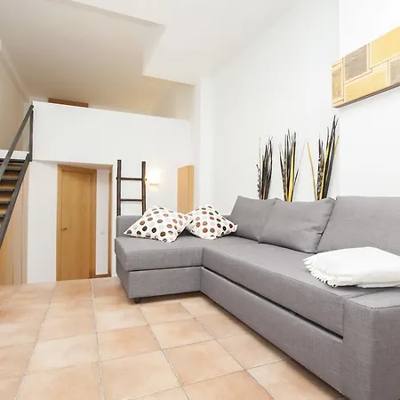 De Gracia Apartment